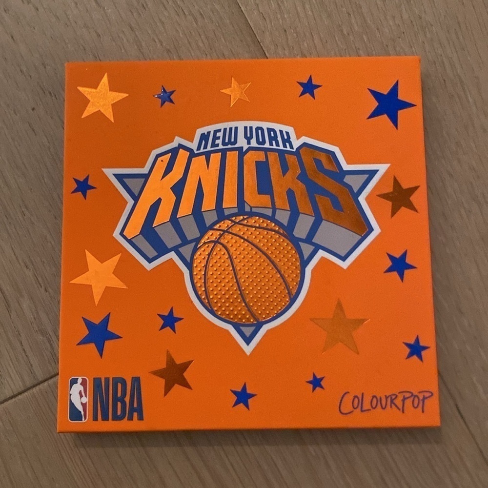 Colourpop x NBA Collab New York Knicks Palette